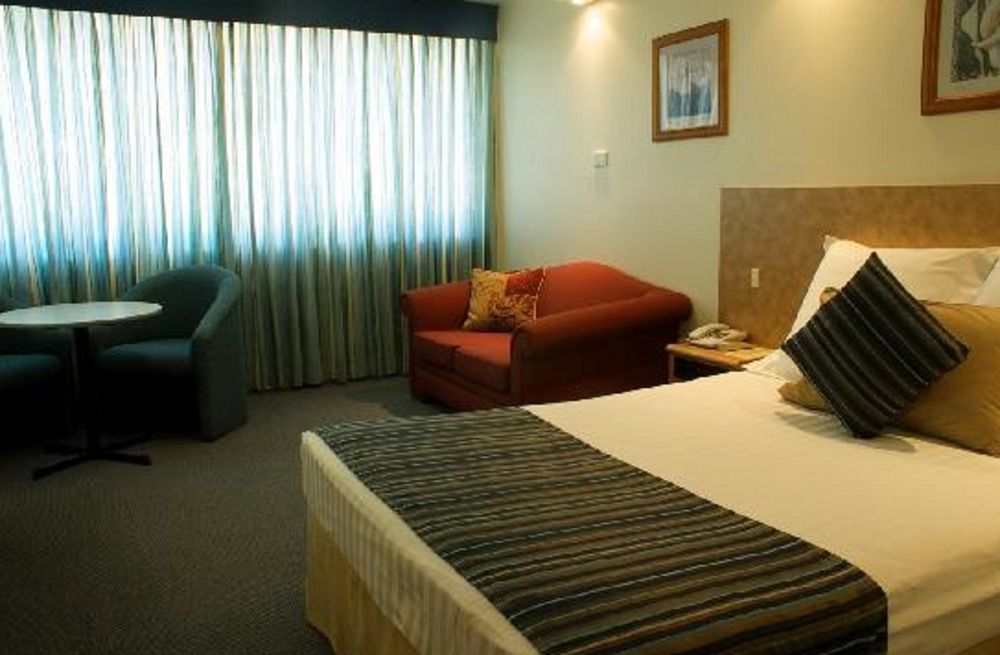 Hotel Alloggio Newcastle Beach 4*